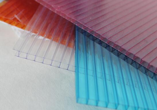 pc陽光板的優(yōu)點和缺點，PC陽光板多少錢一平方